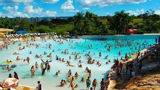 Piscina com ondas águas quentes diRoma Acqua Park Caldas Novas GO [upl. by Yrelav23]