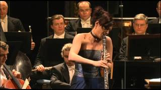 Mozart  Clarinet Concerto Sharon Kam [upl. by Ertsevlis823]